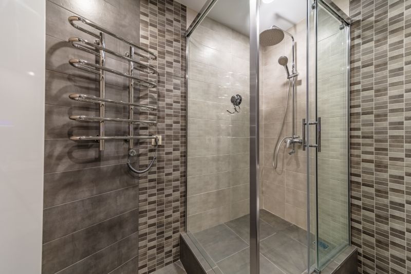 Space-Efficient Shower